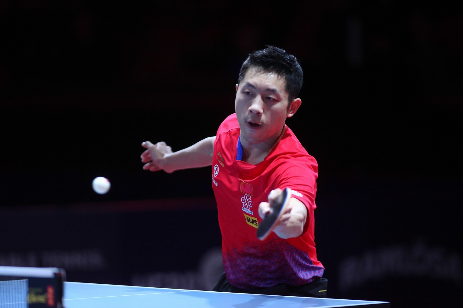 法国队险胜韩国队，许昕刷新纪录