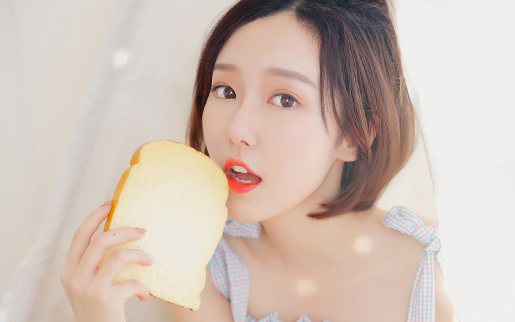 独行侠第三节三分雨浇灭国王!布克末节19分亲手终结悬念