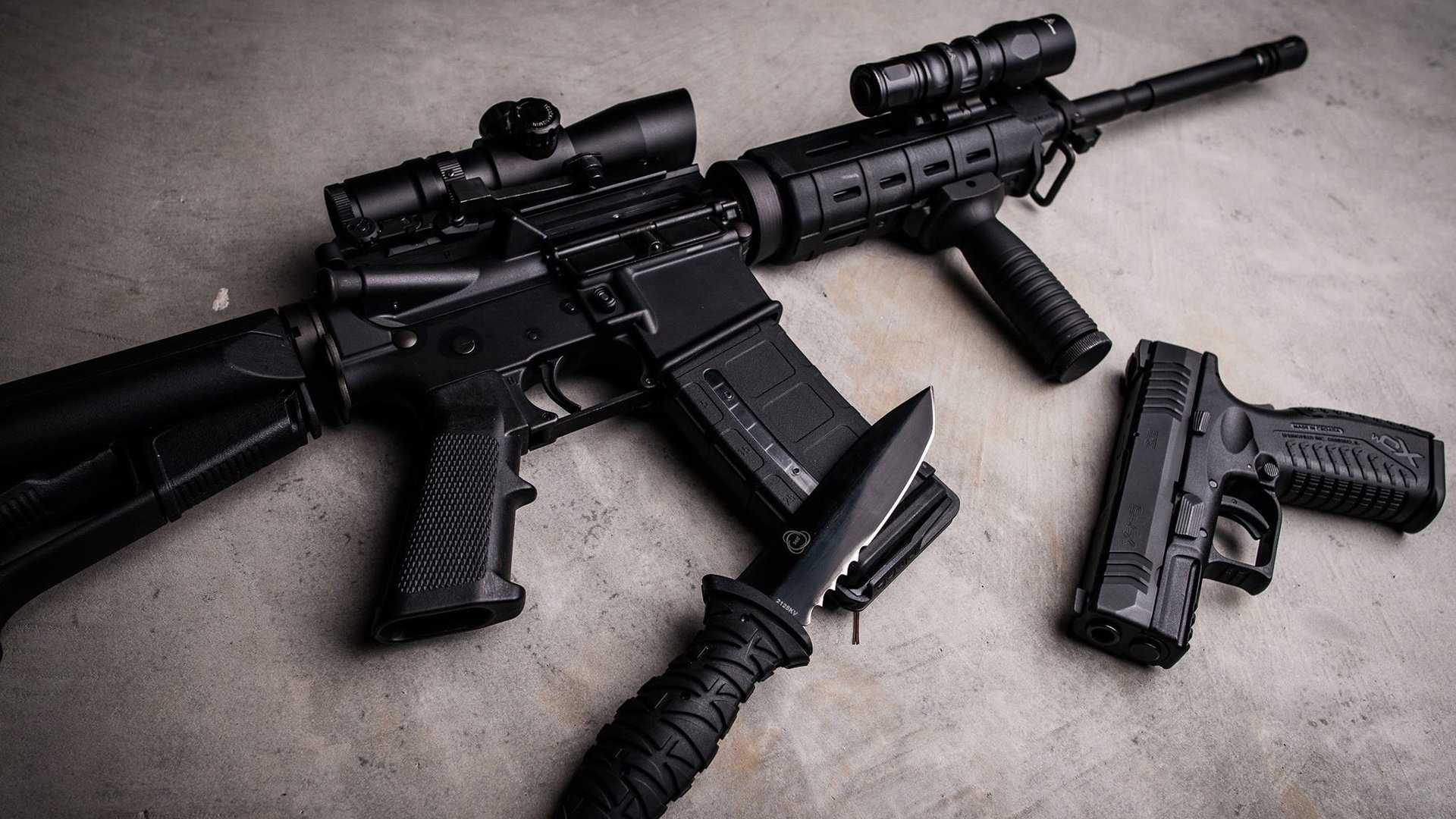 东西方篮球哲学的深夜对话，东契奇独舞映照广东铁血加时