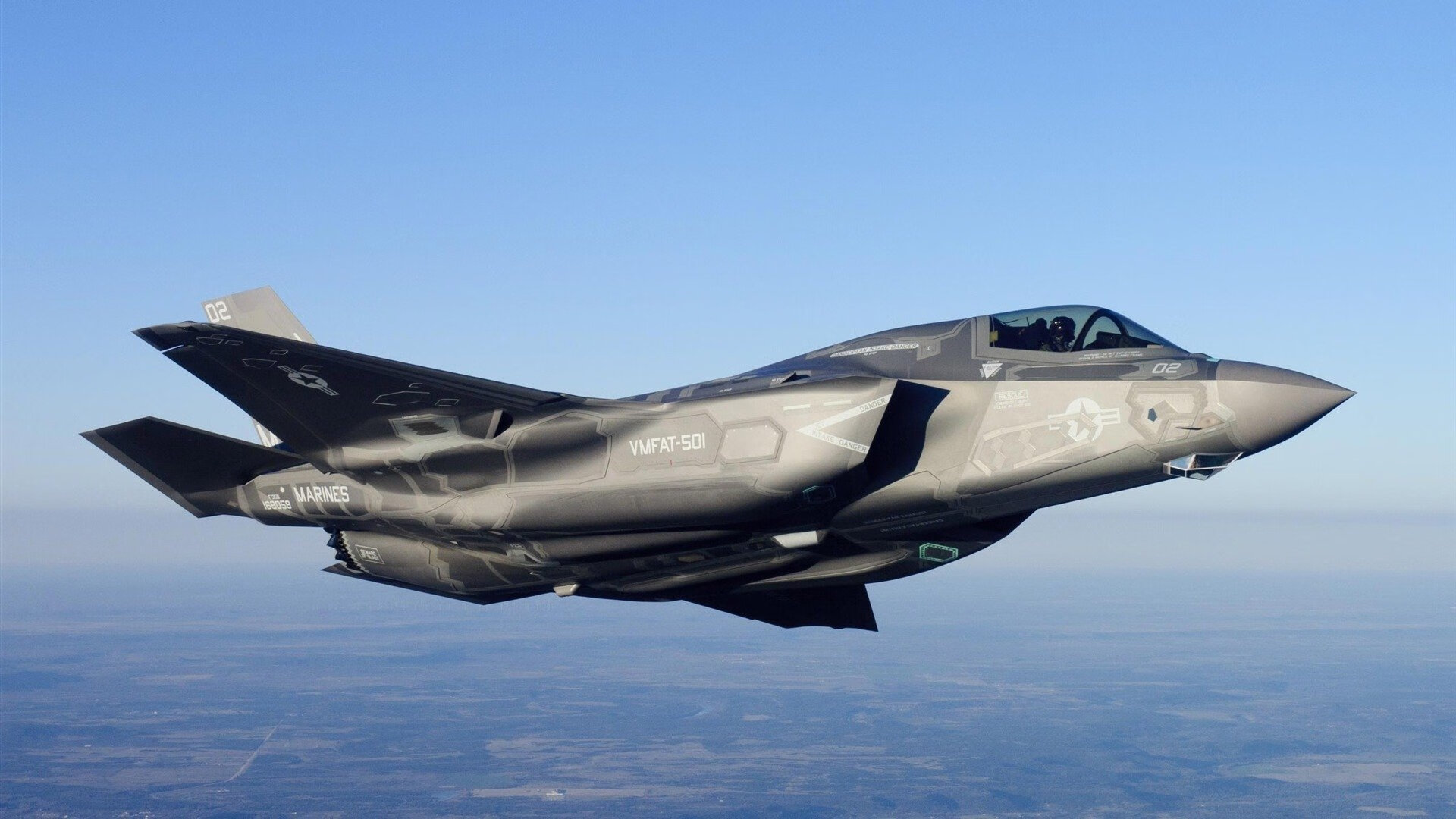 血与草的交响，从三十年战争古斯塔夫的铁蹄到伯纳乌卡马文加的艺术统治